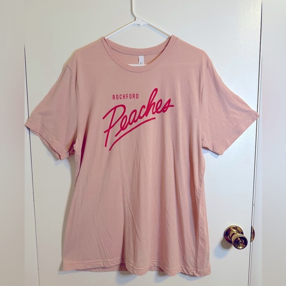 Rockford Peaches T-shirt 🍑💕 - Picture 1 of 3